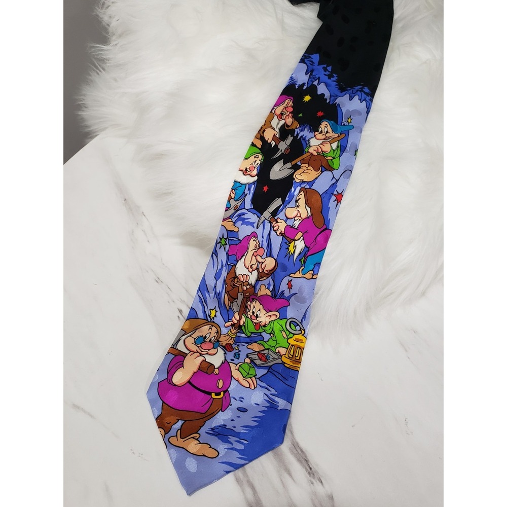 Vintage Snow White & Seven Dwarfs Silk Necktie THE DISNEY STORE 100% SILK